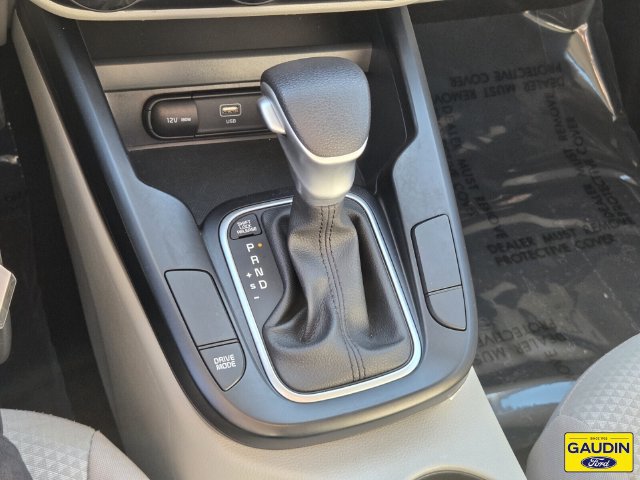 Used 2025 Kia Soul LX w/ LX Technology Package FWD image 24