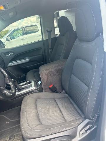 Used 2021 Chevrolet Colorado LT w/ Safety Package RWD image 2