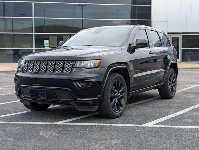 Used 2020 Jeep Grand Cherokee Altitude