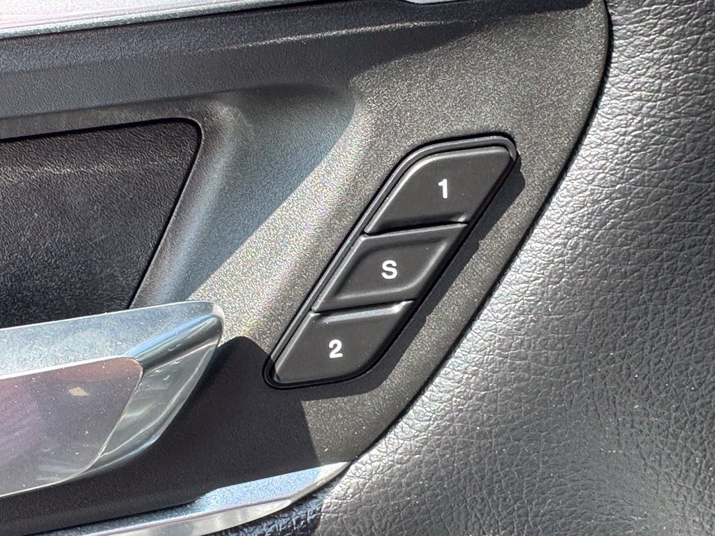 Used 2021 RAM 1500 Laramie AWD/4WD image 28