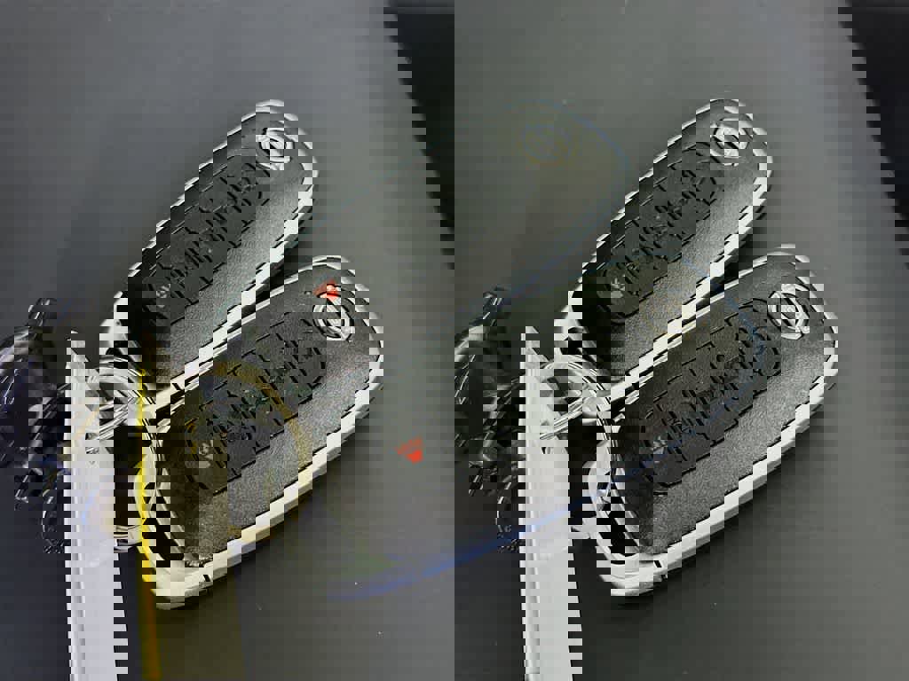 Used 2025 Nissan Pathfinder Platinum w/ Cargo Package image 25