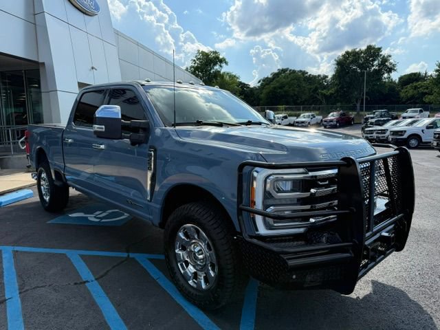 Certified 2023 Ford F250 Lariat w/ Lariat Ultimate Package AWD/4WD image 3