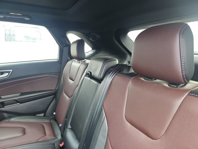 Certified 2022 Ford Edge Titanium w/ Equipment Group 301A AWD/4WD image 14