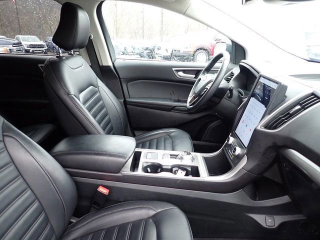Certified 2024 Ford Edge SEL image 11