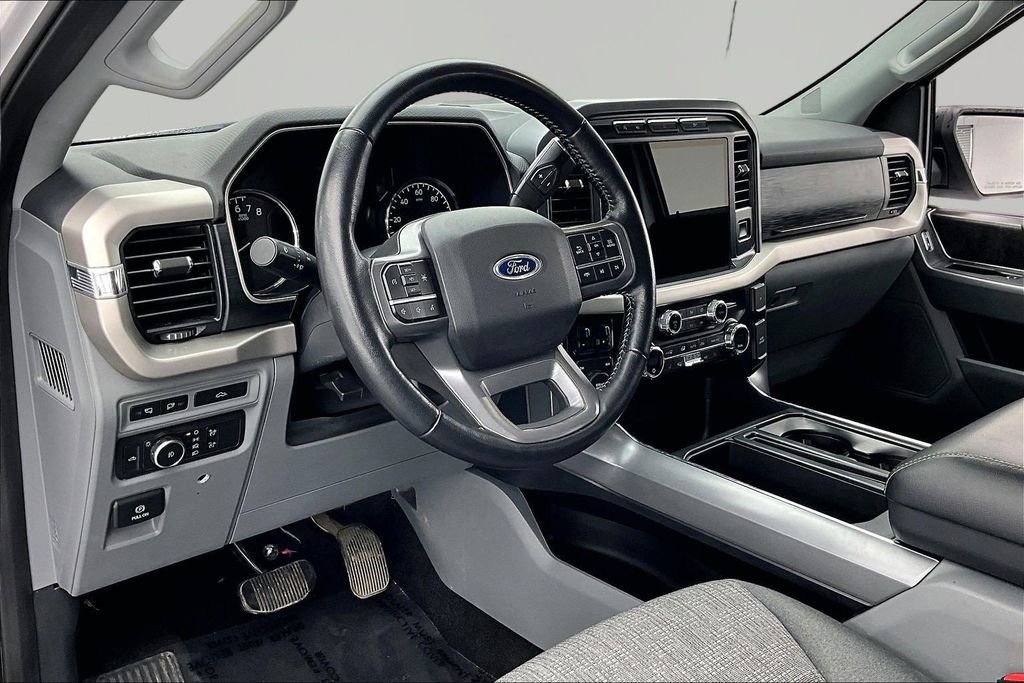 Certified 2021 Ford F150 XLT w/ Equipment Group 302A High image 14