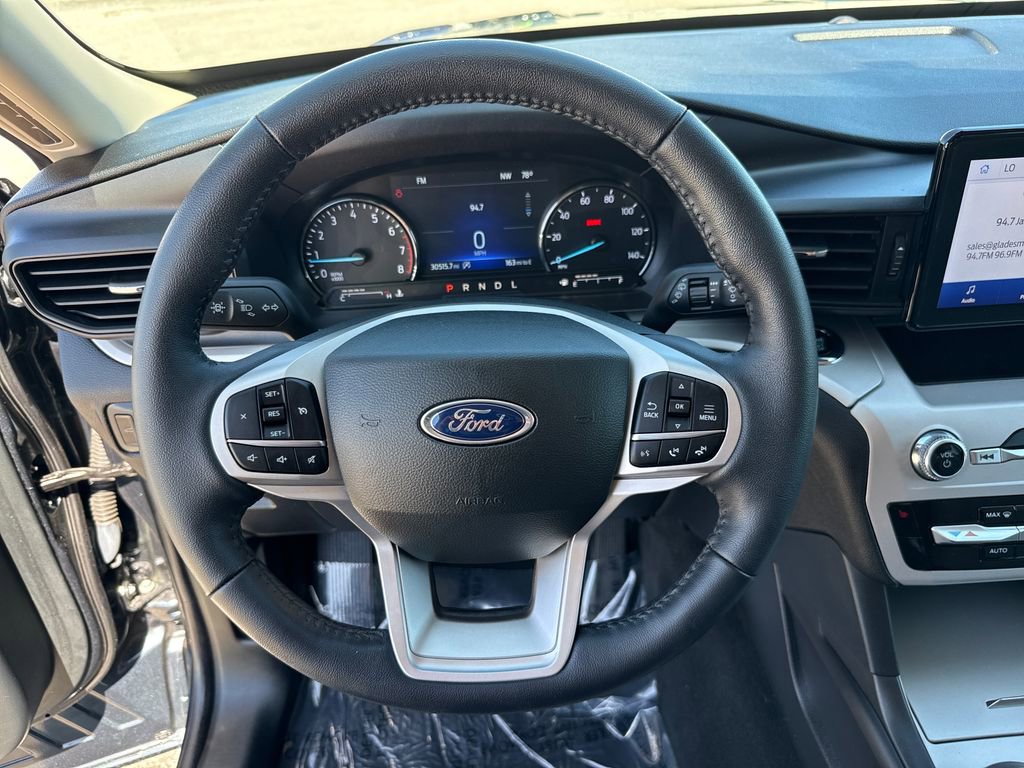 Certified 2023 Ford Explorer XLT RWD image 14