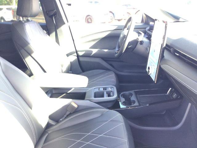 Certified 2025 Ford Mustang Mach-E Select image 28