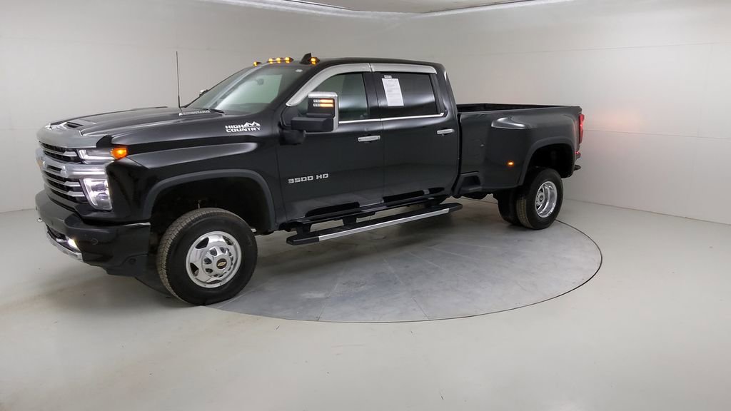 Used 2022 Chevrolet Silverado 3500 High Country image 21
