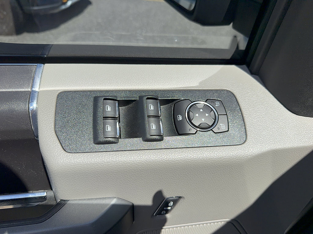 Certified 2018 Ford F150 XLT RWD image 10