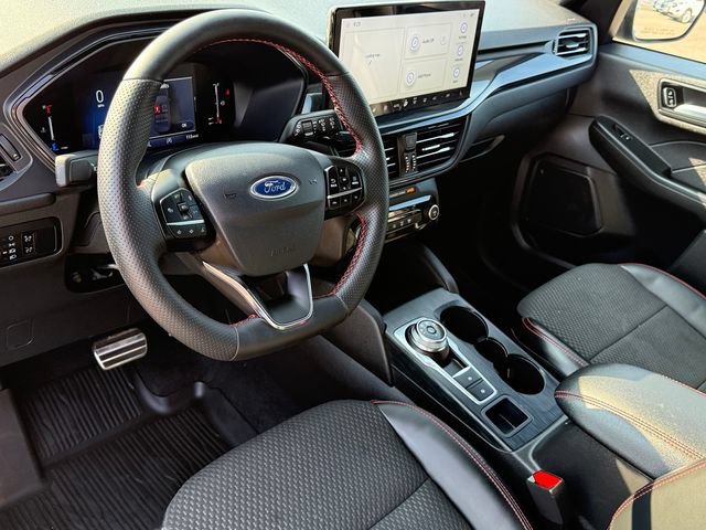 Certified 2023 Ford Escape ST-Line w/ Tech Pack #1 AWD/4WD image 19
