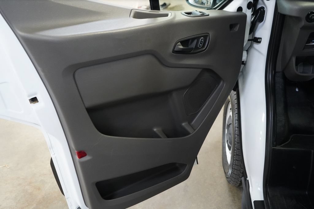 Certified 2023 Ford Transit 350 Low Roof RWD image 16