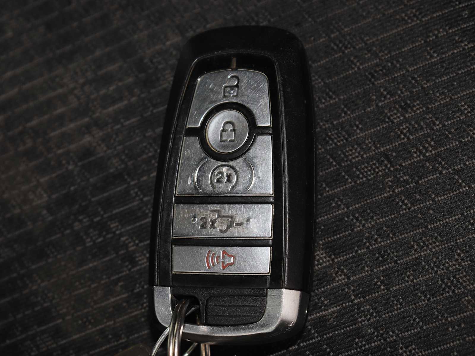 Certified 2021 Ford F150 XLT w/ Equipment Group 302A High image 39