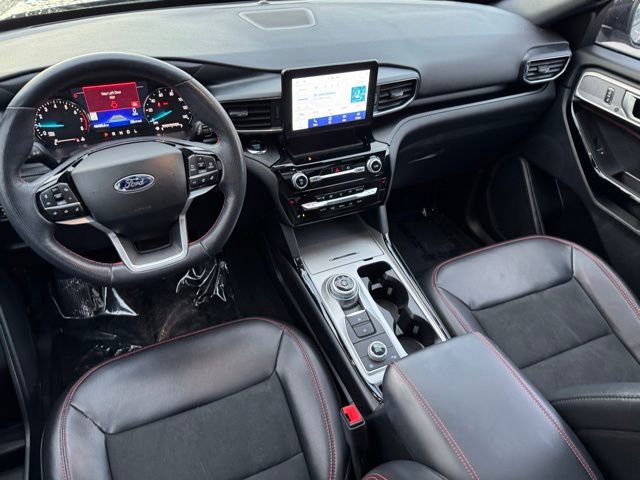 Certified 2022 Ford Explorer ST-Line w/ Class IV Trailer Tow Package image 11