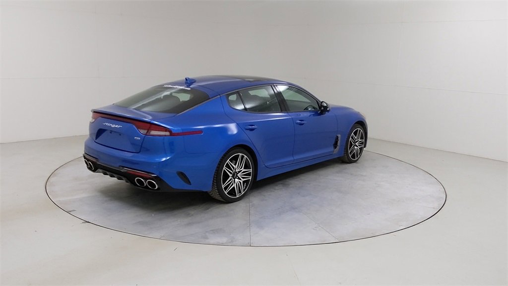 Used 2023 Kia Stinger GT2 image 14