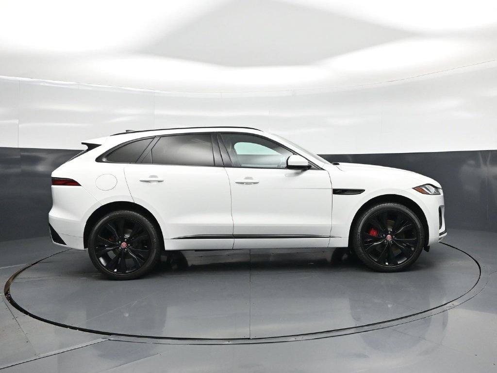 Used 2023 Jaguar F-PACE R-Dynamic S AWD/4WD image 24
