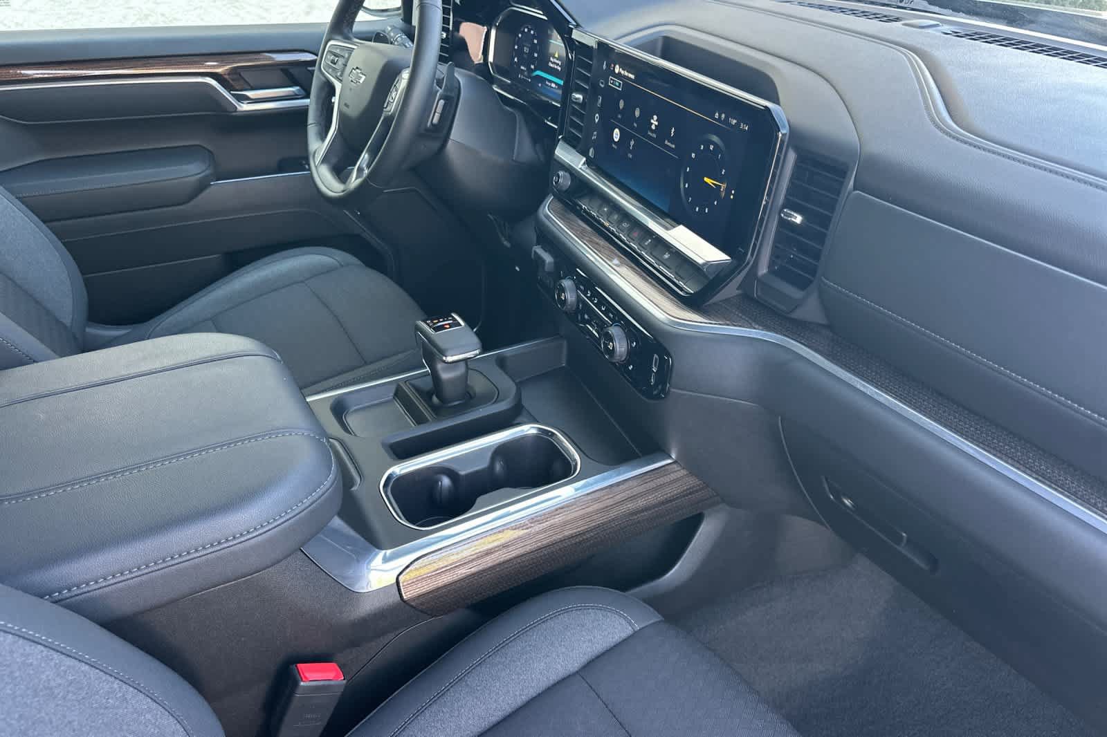 Used 2026 Chevrolet Silverado 1500 RST AWD/4WD image 16