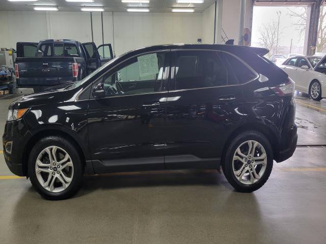 Certified 2018 Ford Edge Titanium w/ Technology Package AWD/4WD image 2