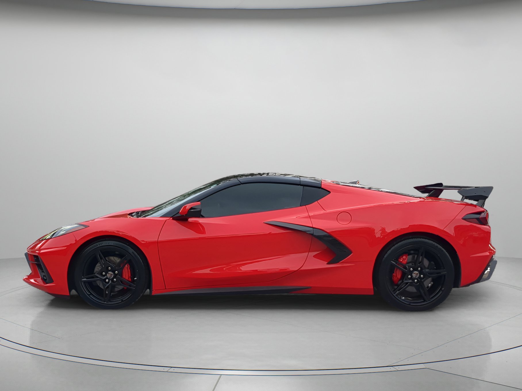 Used 2021 Chevrolet Corvette Stingray Coupe w/ 1LT RWD image 43