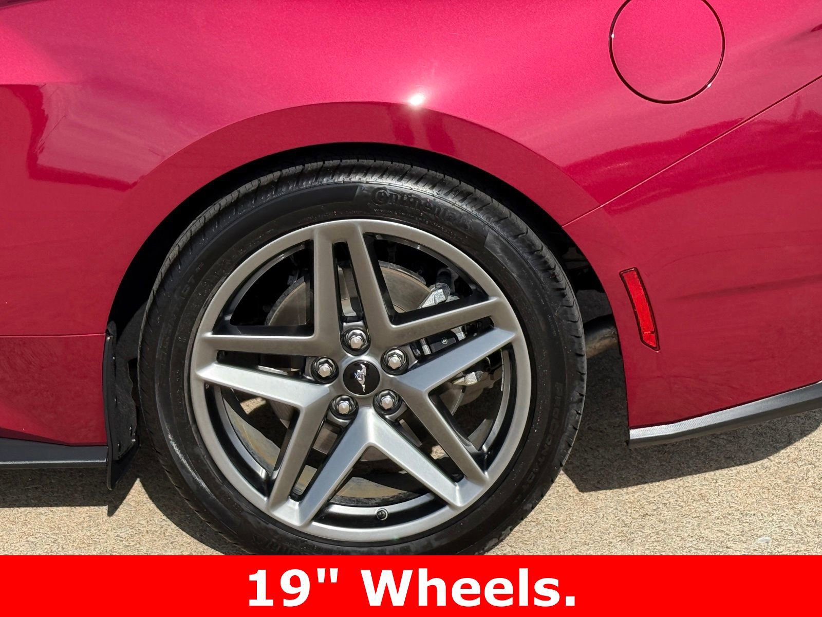 Certified 2025 Ford Mustang Premium image 9