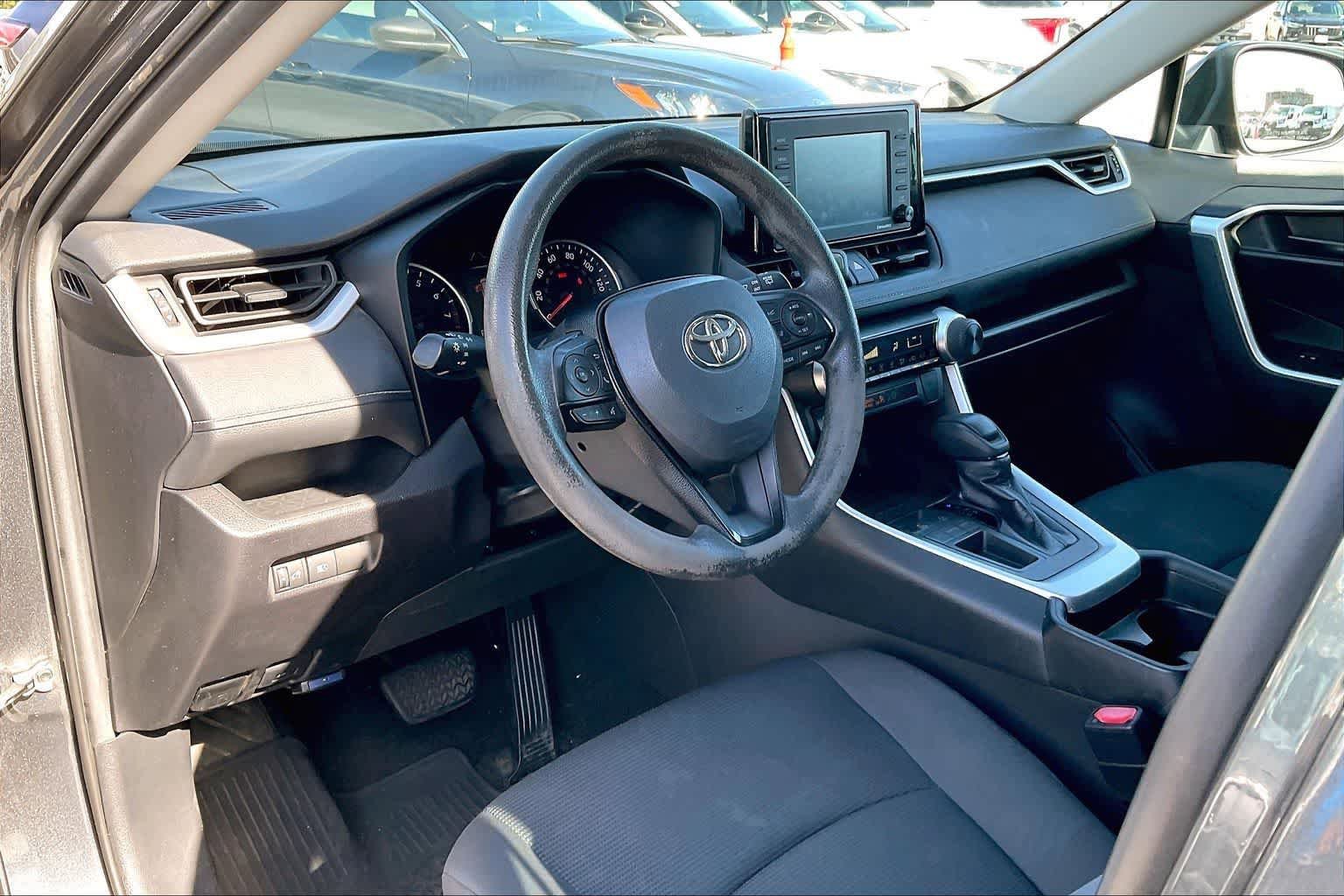 Used 2020 Toyota RAV4 LE w/ Carpet Mat Package FWD image 2