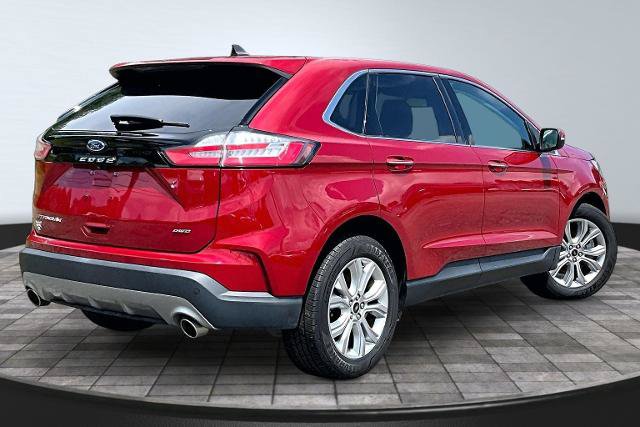 Certified 2023 Ford Edge Titanium AWD/4WD image 13