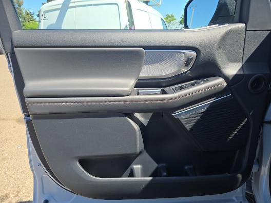 Certified 2025 Ford Expedition Max Active image 9