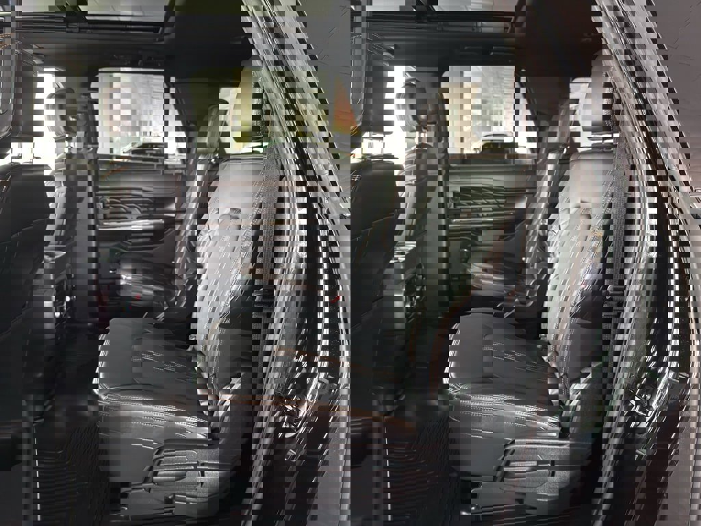 Certified 2023 Ford Expedition Max Platinum image 21