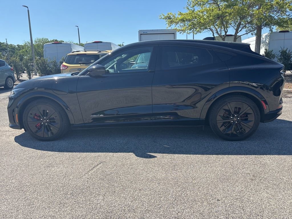 Certified 2025 Ford Mustang Mach-E GT image 8