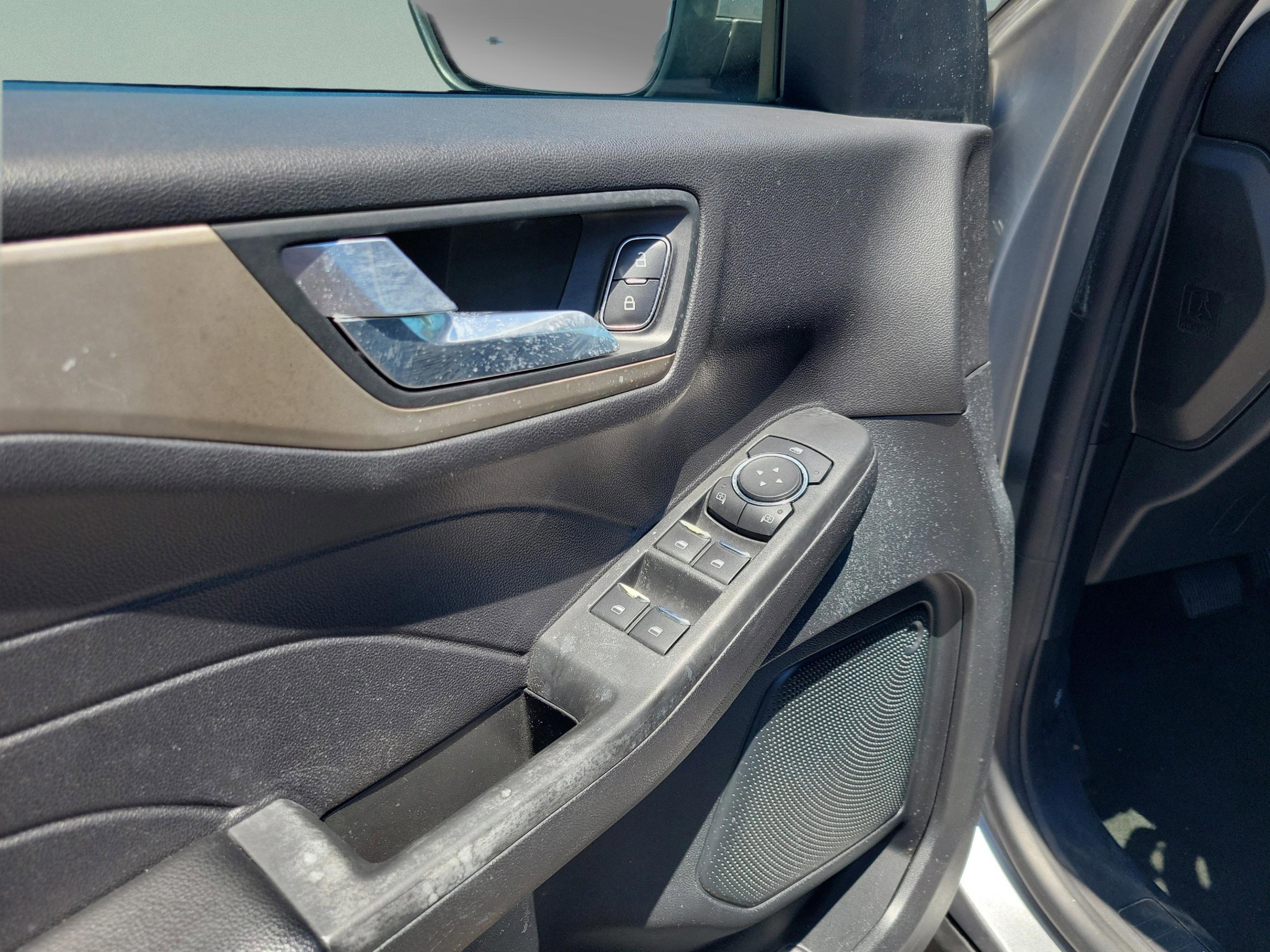 Certified 2021 Ford Escape SEL AWD/4WD image 15