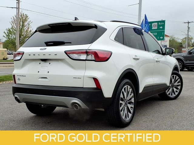 Certified 2022 Ford Escape Titanium AWD/4WD image 5