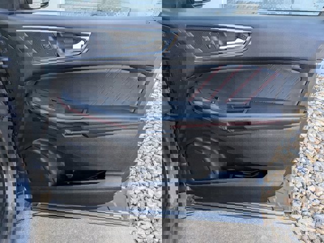 Certified 2022 Ford Edge ST-Line image 34