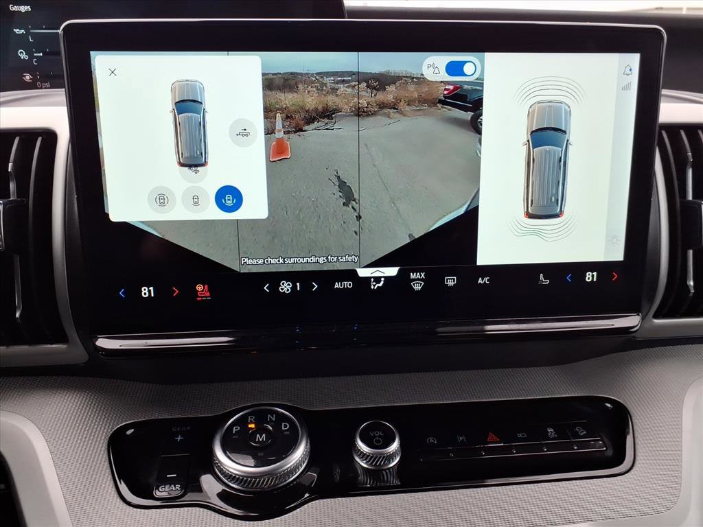 Certified 2025 Ford Expedition Max Active image 16