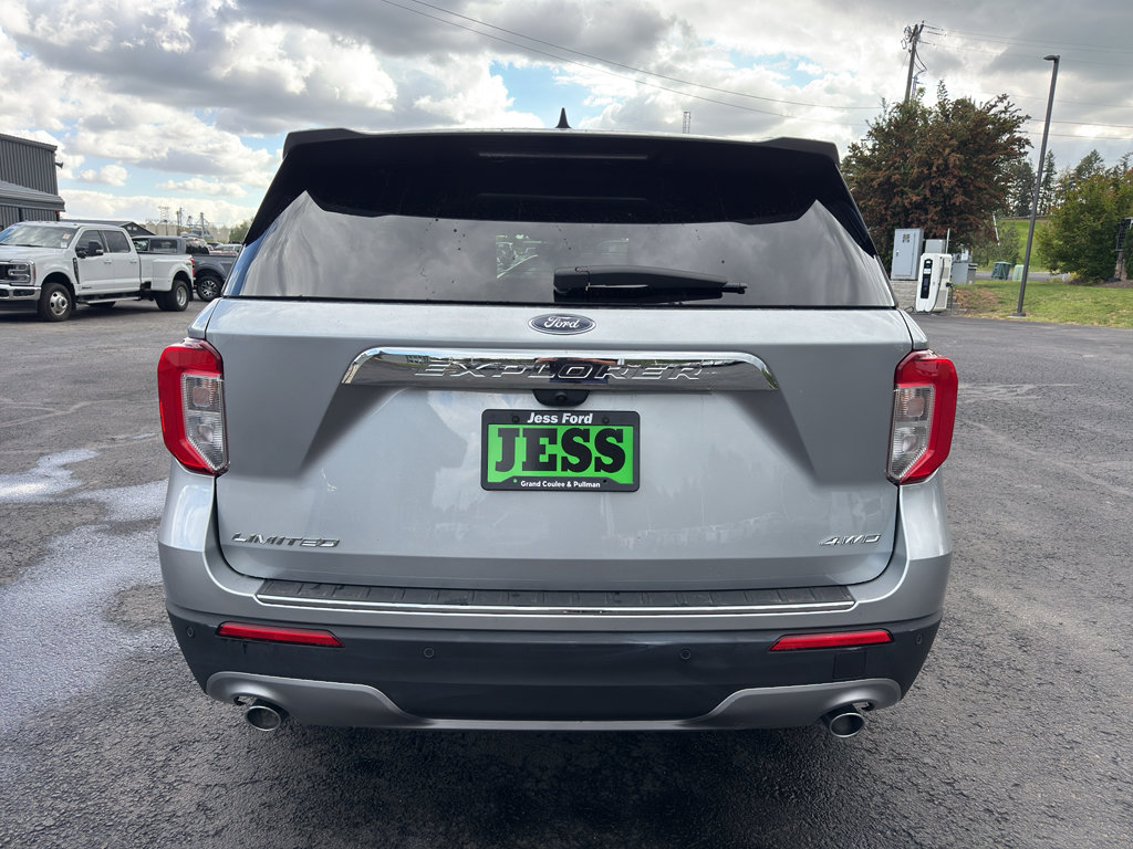Certified 2024 Ford Explorer Limited AWD/4WD image 10