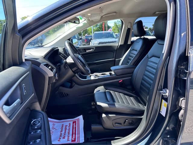 Certified 2023 Ford Edge SEL w/ Convenience Package AWD/4WD image 11