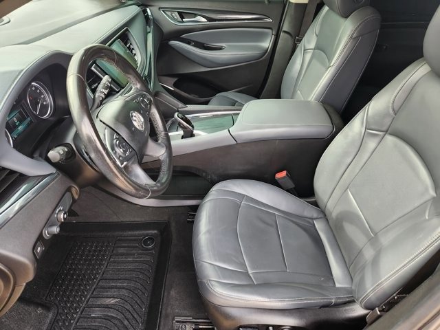 Used 2019 Buick Enclave Essence image 11