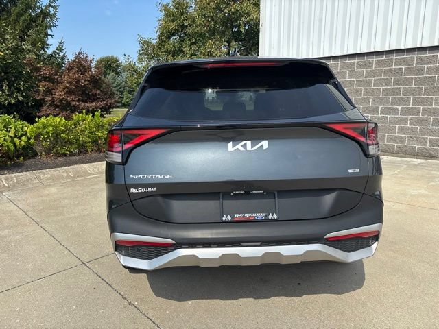 Used 2023 Kia Sportage LX AWD/4WD image 7