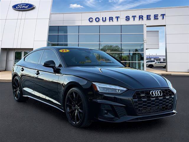 Used 2025 Audi A5 2.0T Premium Plus AWD/4WD image 3