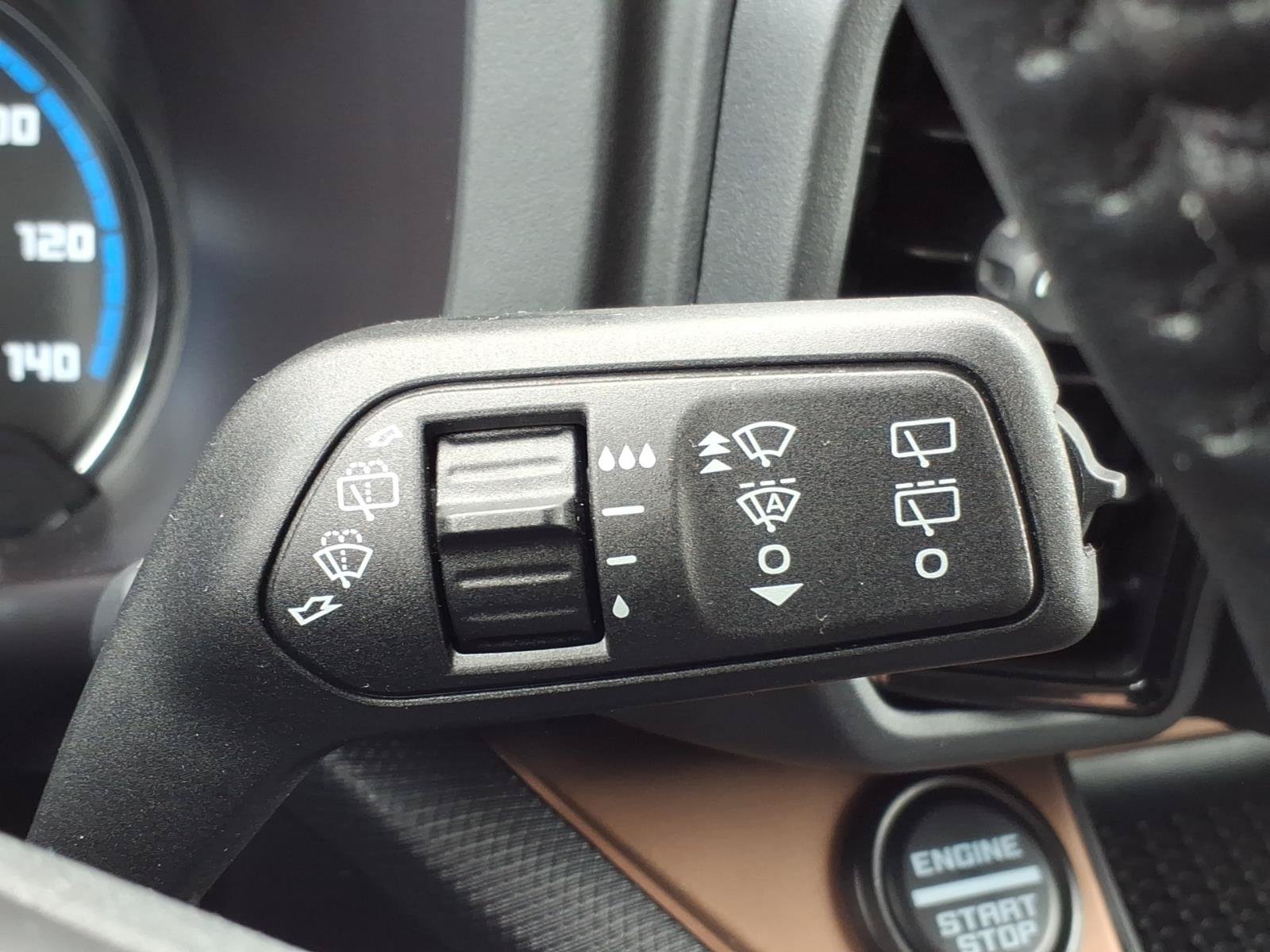Certified 2023 Ford Bronco Sport Outer Banks AWD/4WD image 28