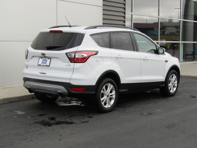 Certified 2018 Ford Escape SE image 7