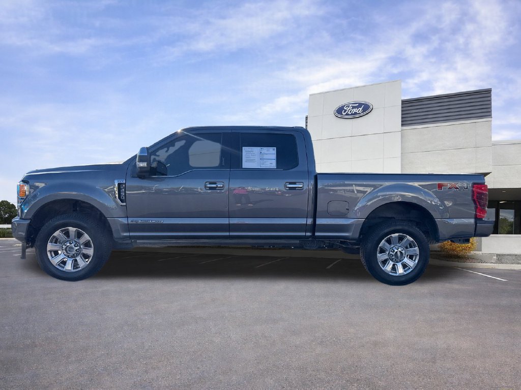 Certified 2021 Ford F250 Platinum w/ FX4 Off-Road Package AWD/4WD image 4