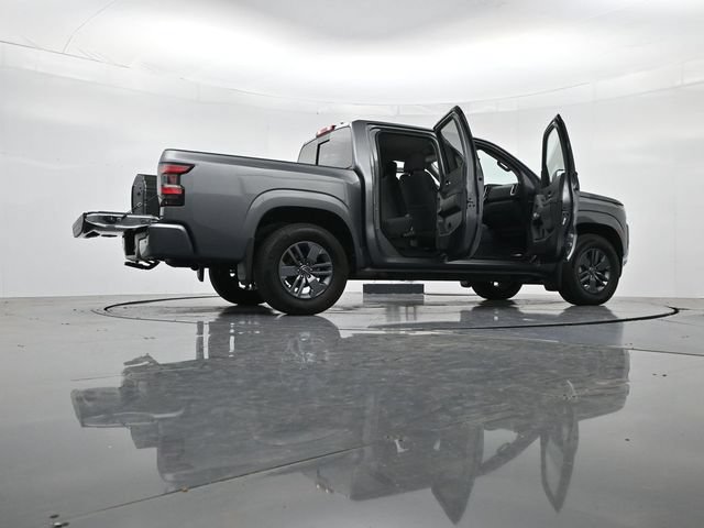 Used 2026 Nissan Frontier SV RWD image 52