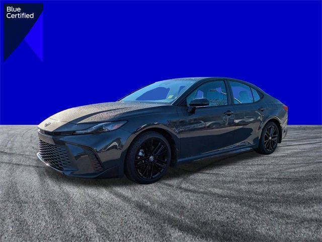 Used 2025 Toyota Camry SE video 1