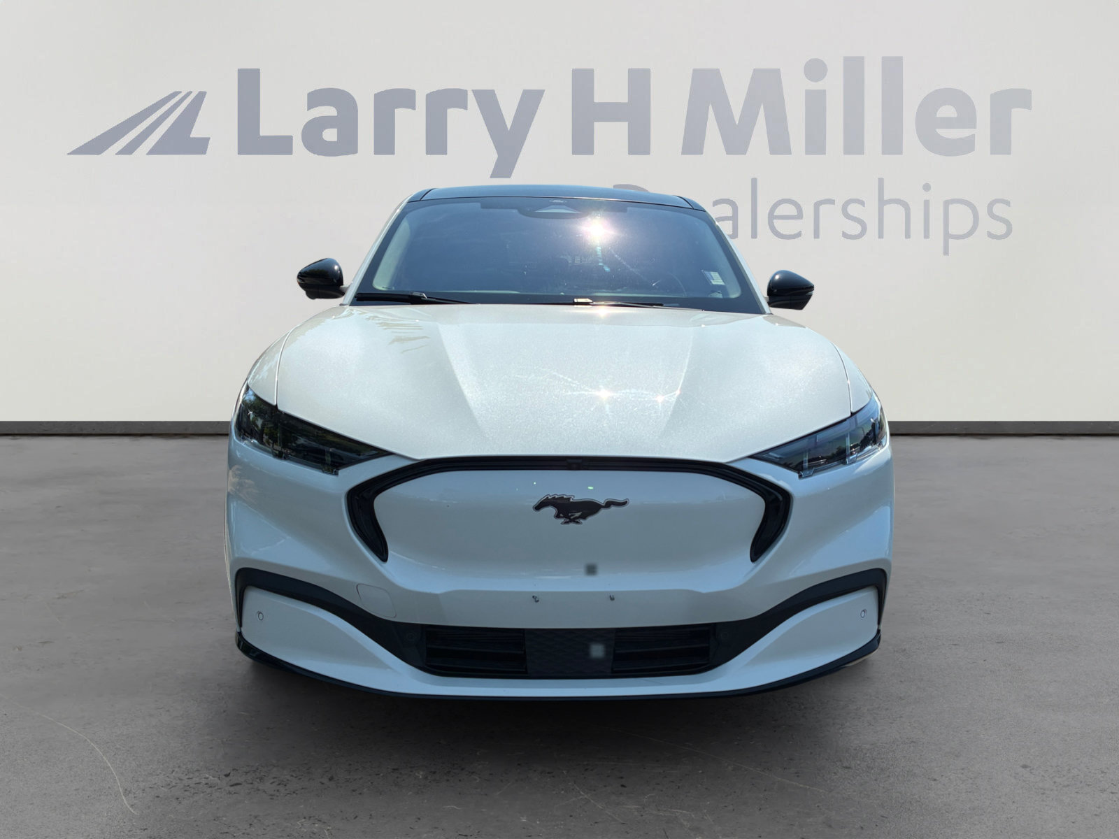 Certified 2024 Ford Mustang Mach-E Premium AWD/4WD image 8