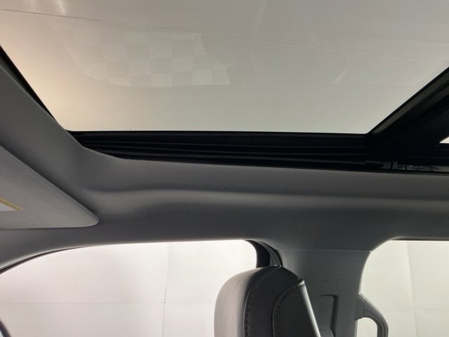 Certified 2025 Ford F450 Lariat w/ FX4 Off-Road Package image 24