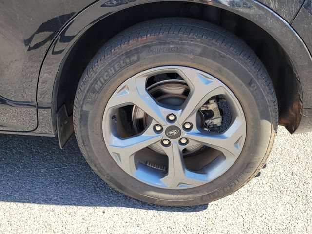Certified 2024 Ford Escape ST-Line AWD/4WD image 13