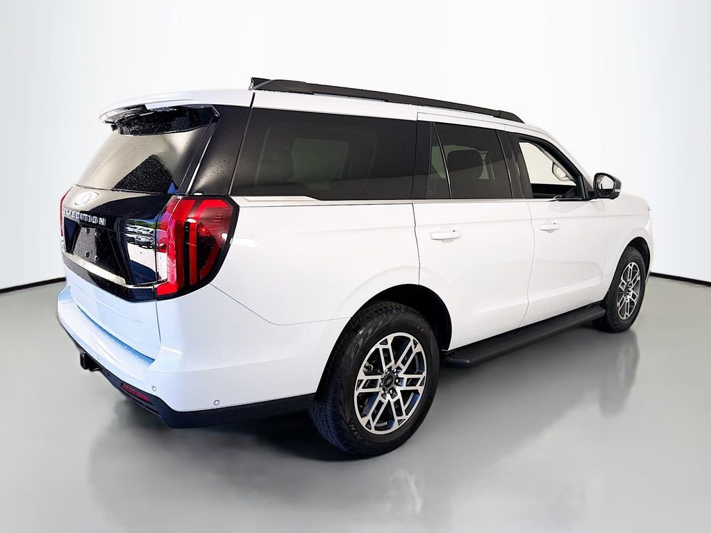 Certified 2025 Ford Expedition Active AWD/4WD image 13