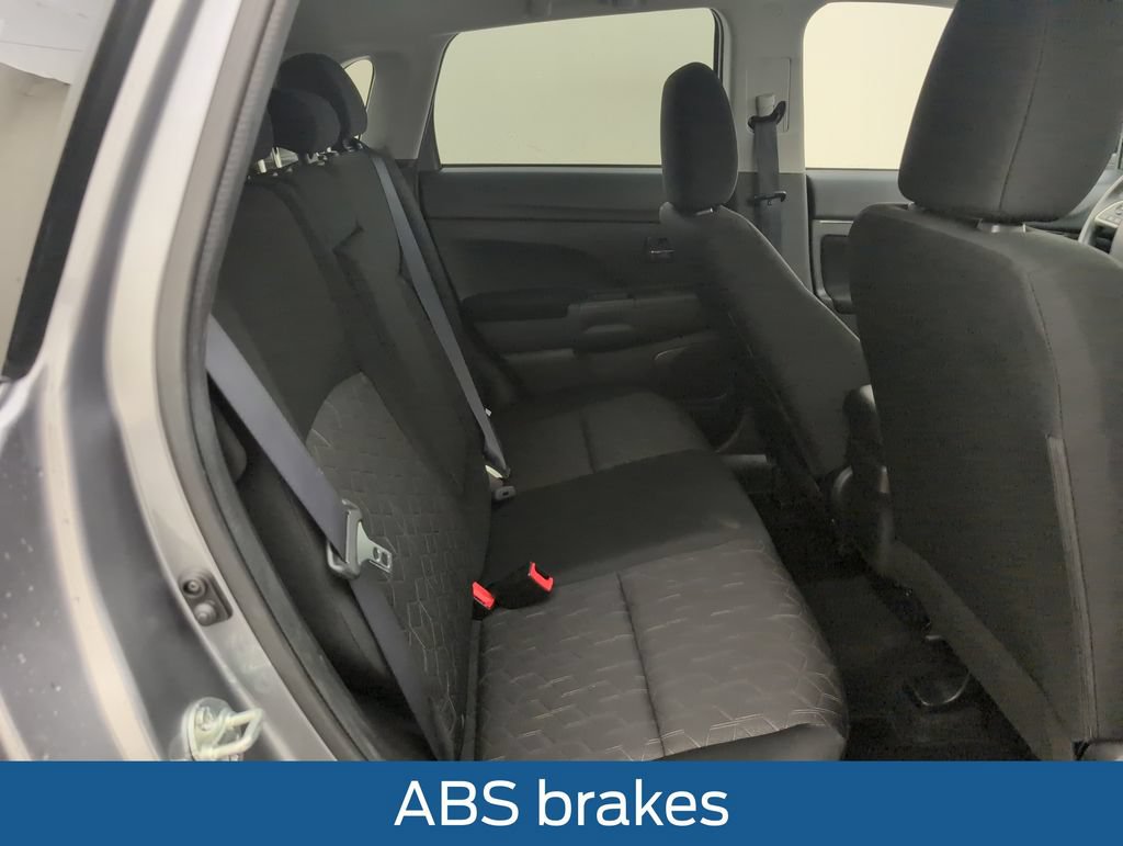 Used 2025 Mitsubishi Outlander Sport ES AWD/4WD image 15