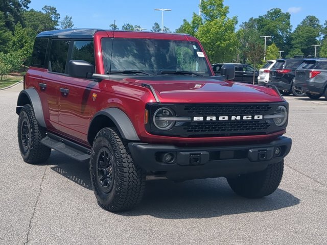 Certified 2025 Ford Bronco Badlands w/ Sasquatch Package