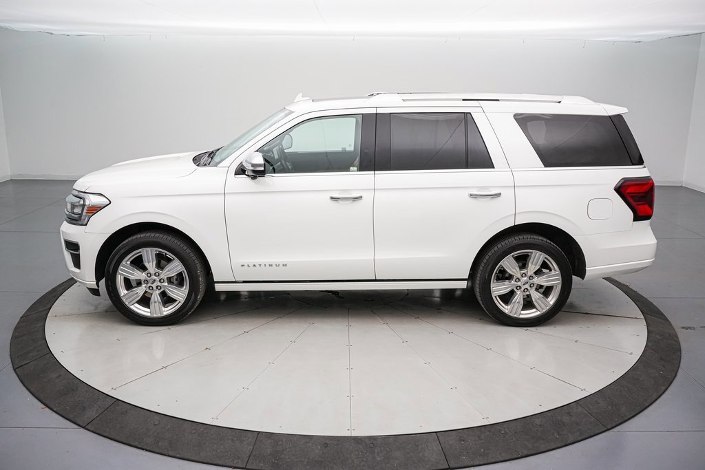 Certified 2022 Ford Expedition Platinum image 2
