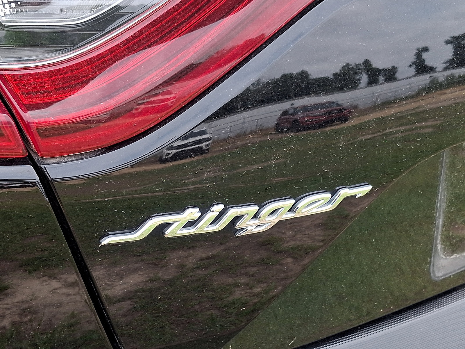 Used 2019 Kia Stinger GT2 AWD/4WD image 4